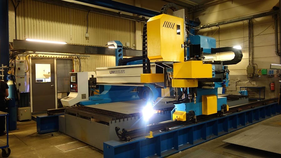 CNC Plate Cutting with Drilling and Bevel Machine - FSC Model